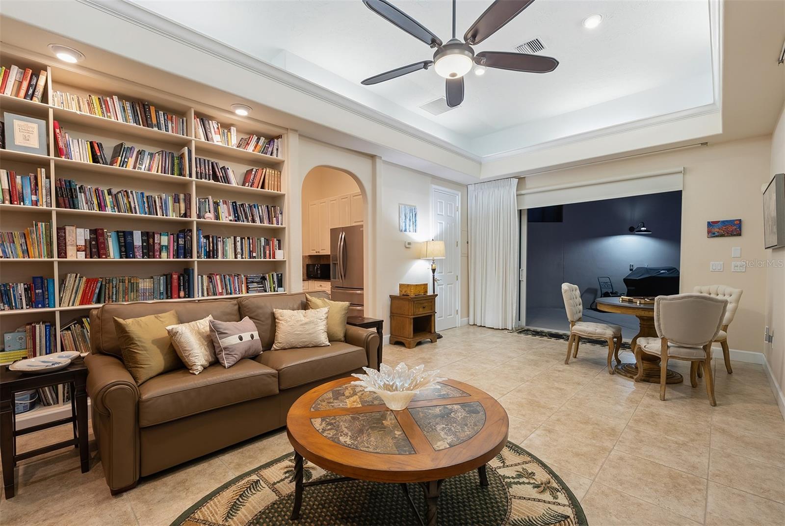 Image 50 of 93 For 6 Saint Martin Circle