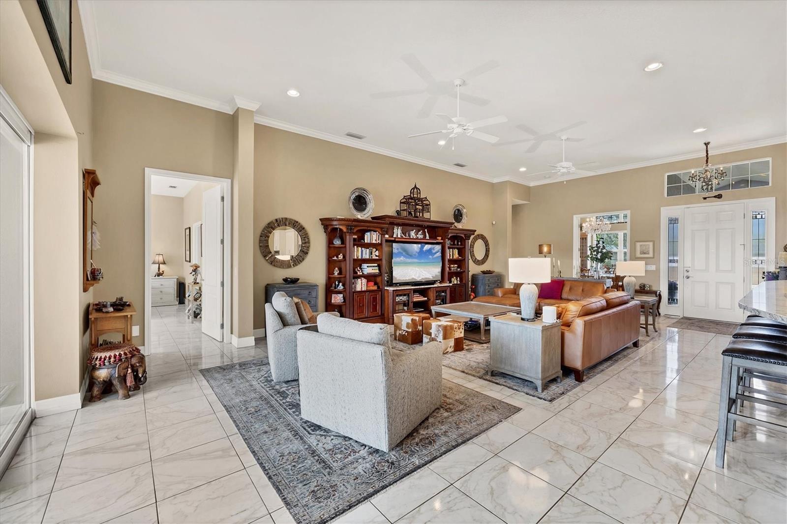 Image 5 of 49 For 2350 Mission Valley Boulevard