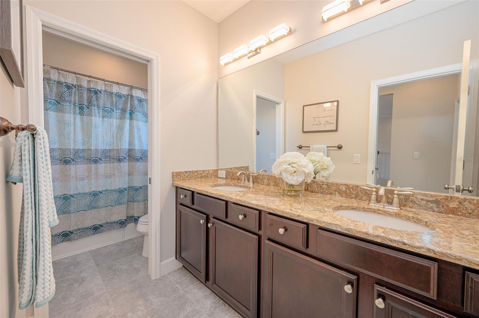 Image 51 of 97 For 5977 Anise Drive