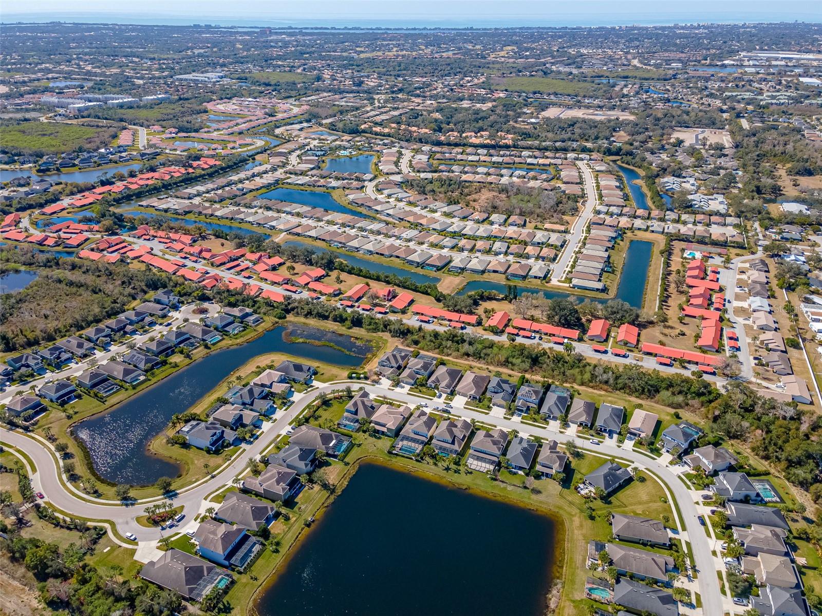 Image 63 of 97 For 5977 Anise Drive