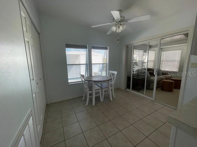 Image 12 of 20 For 618 Green Circle