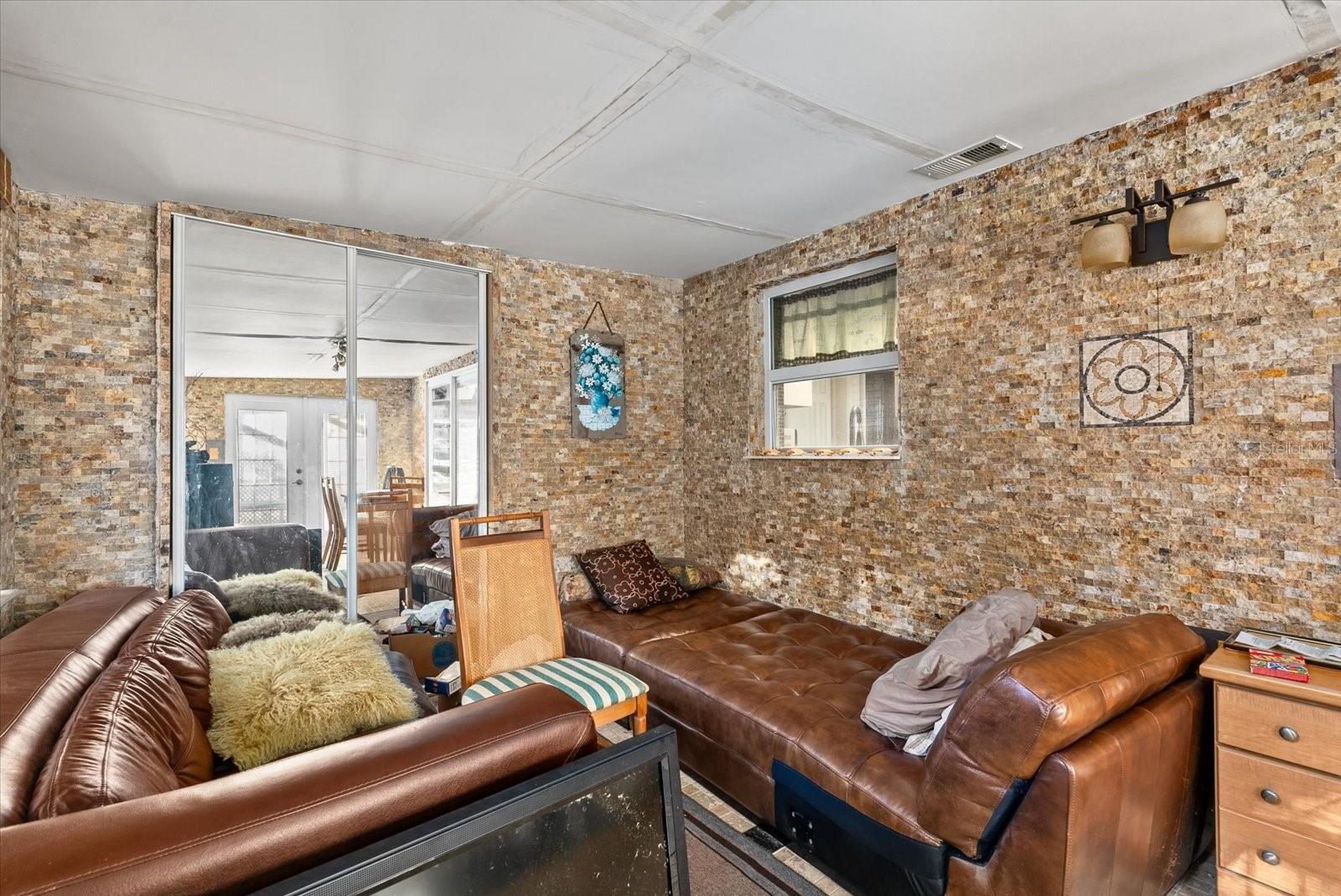 Image 20 of 25 For 100 Siena Place