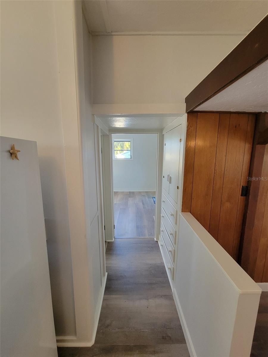 Image 20 of 25 For 144 Mount Pleasant Road