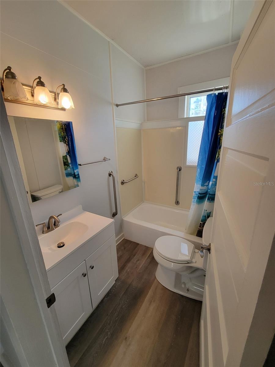 Image 21 of 25 For 144 Mount Pleasant Road