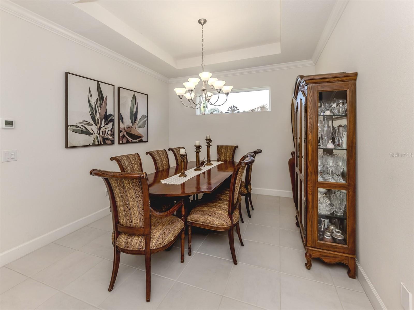 Image 14 of 82 For 5853 Semolino Street