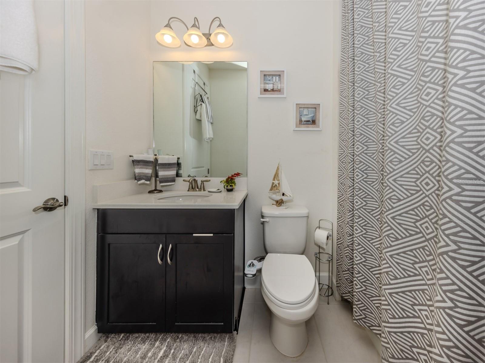 Image 25 of 82 For 5853 Semolino Street