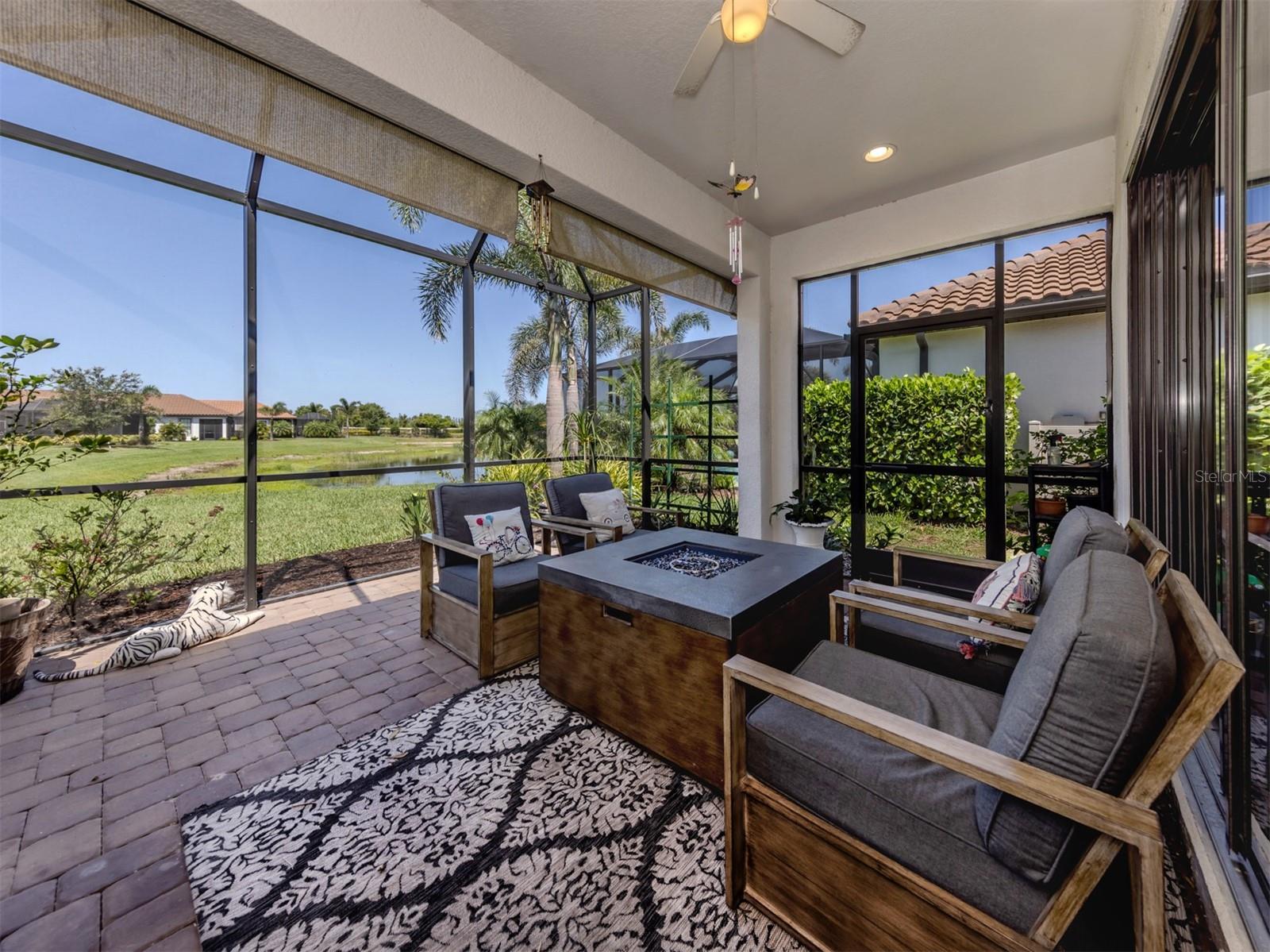 Image 27 of 82 For 5853 Semolino Street