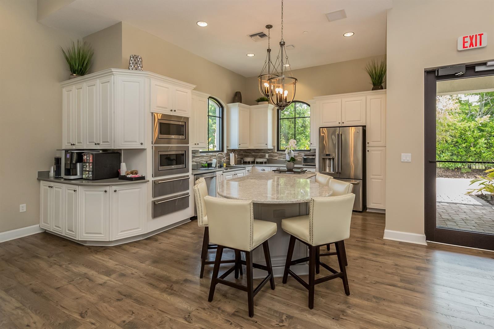 Image 42 of 82 For 5853 Semolino Street