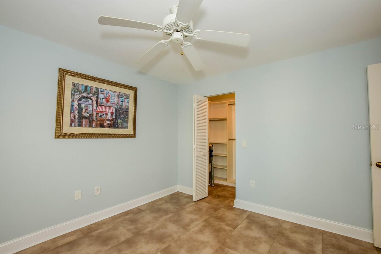 Image 28 of 67 For 761 Harrington Lake Drive N 61