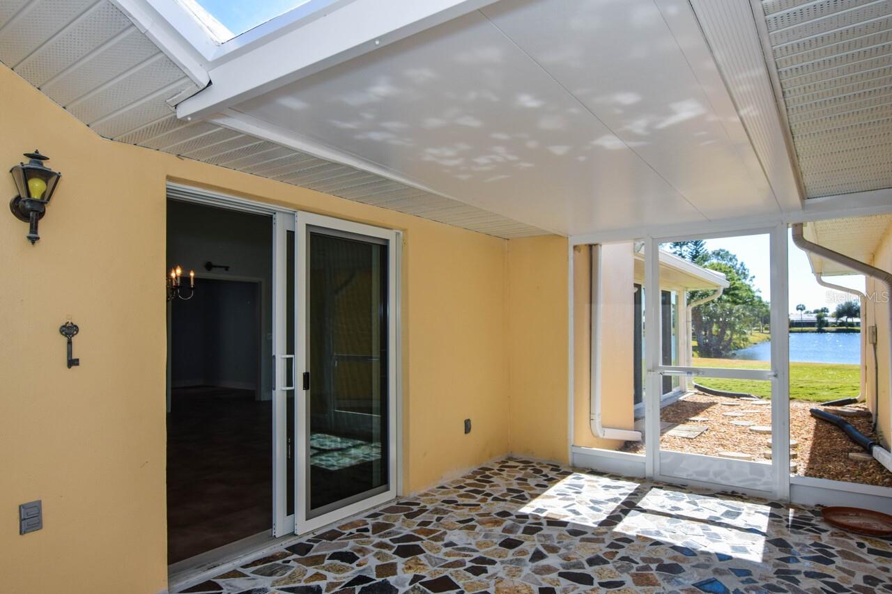 Image 38 of 67 For 761 Harrington Lake Drive N 61