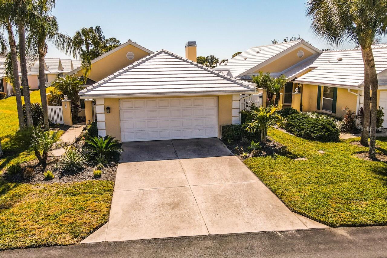 Image 43 of 67 For 761 Harrington Lake Drive N 61