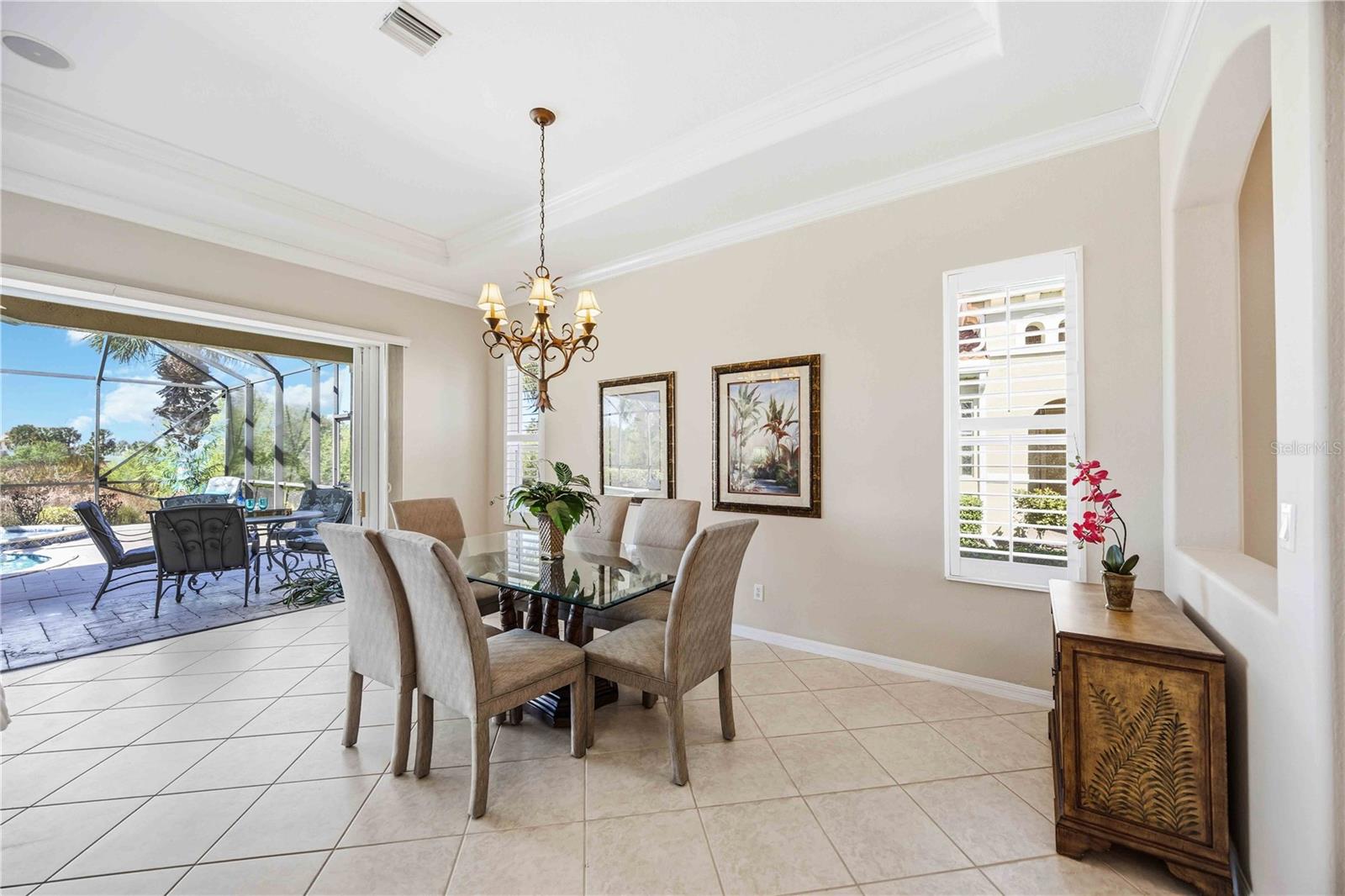 Image 10 of 87 For 125 Savona Way