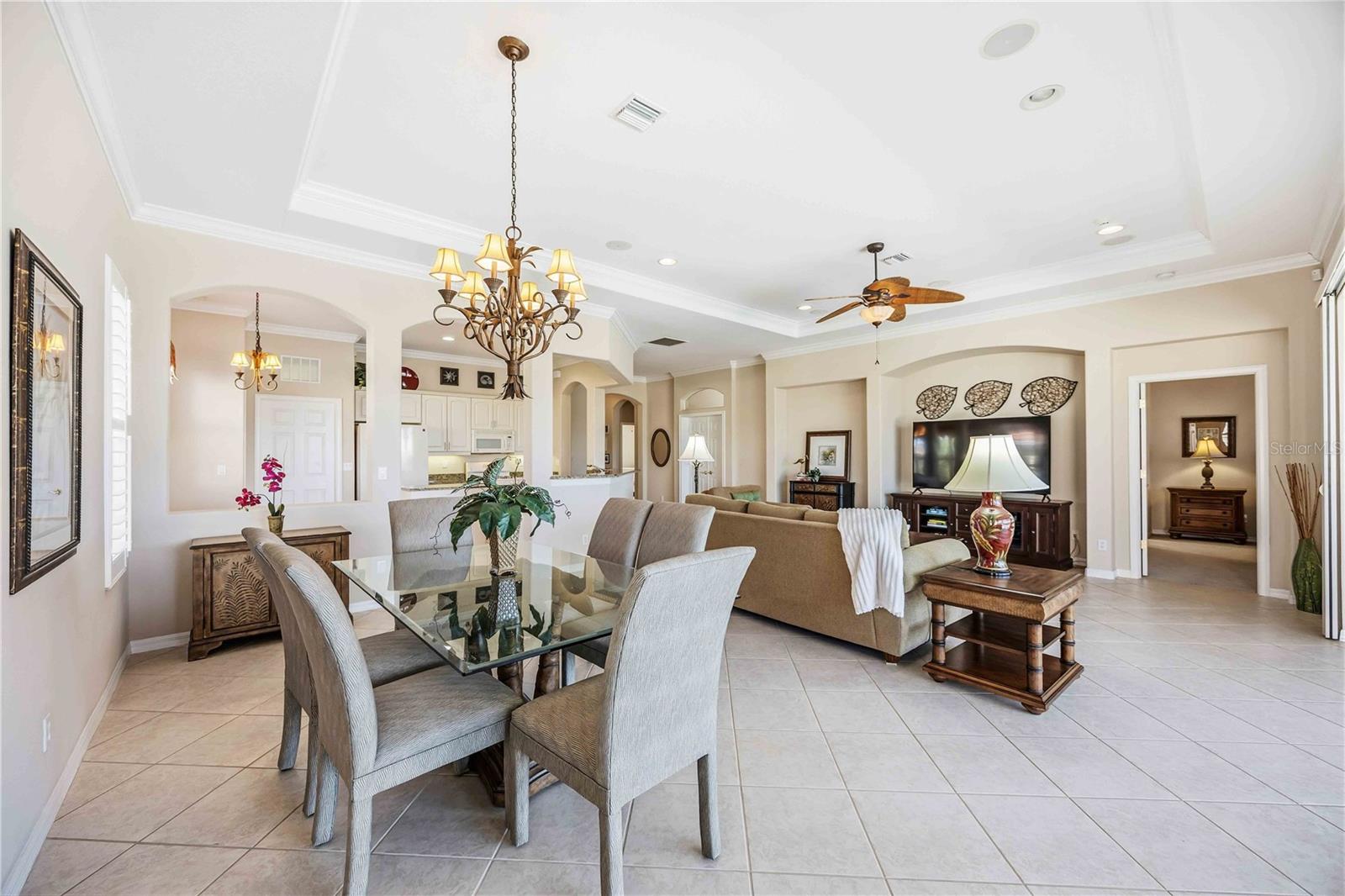 Image 9 of 87 For 125 Savona Way