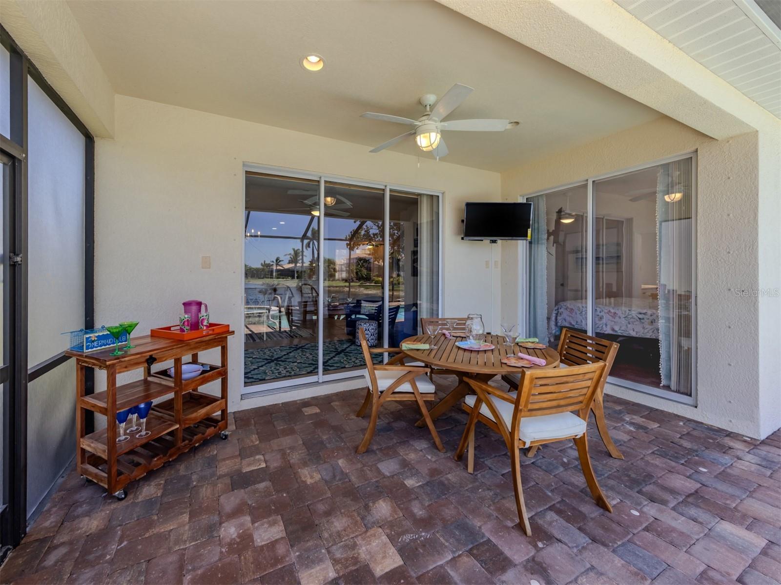 Image 22 of 64 For 11610 Dancing River Drive