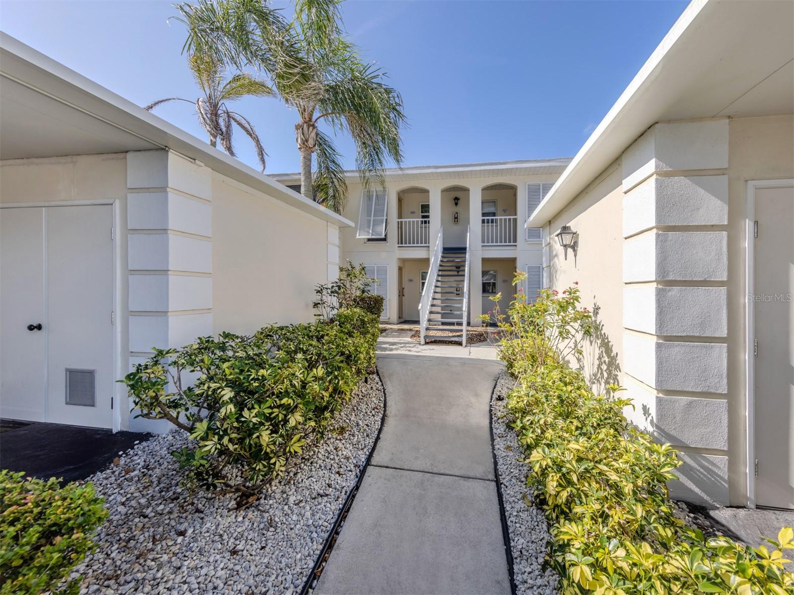 Details for 435 Cerromar Lane 326, VENICE, FL 34293