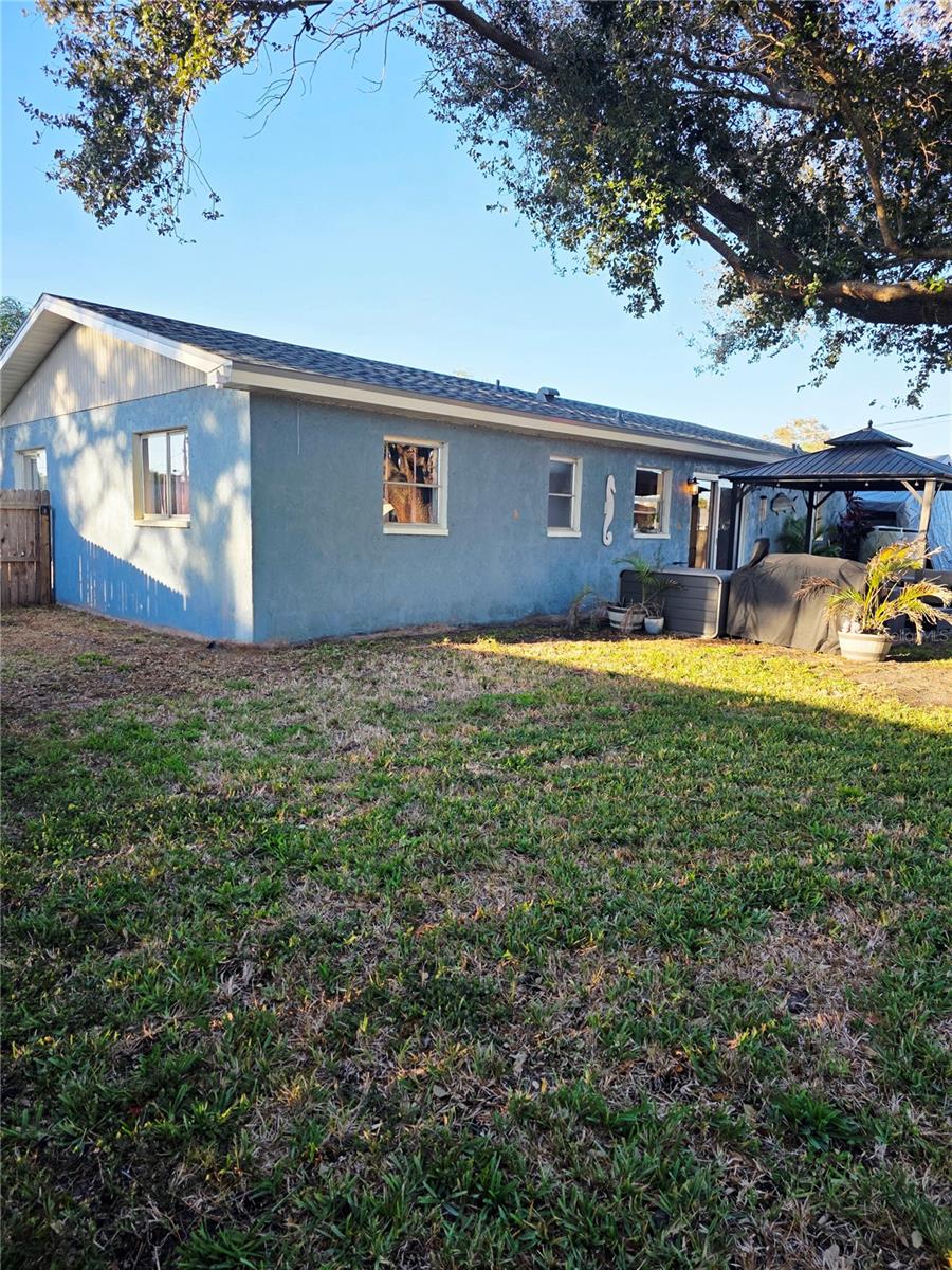 Image 23 of 28 For 441 Coronado Road