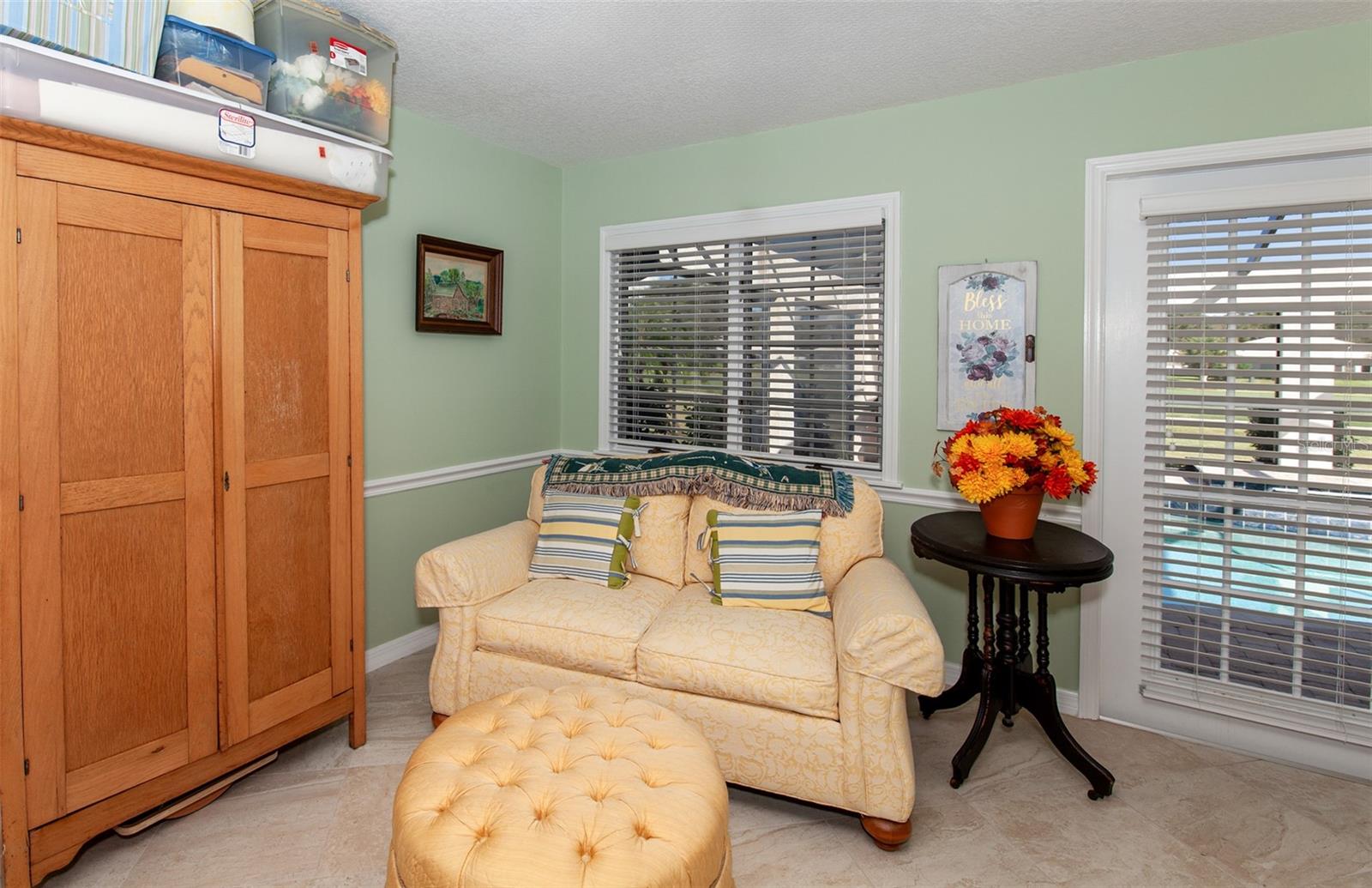 Image 50 of 68 For 810 Carnoustie Drive