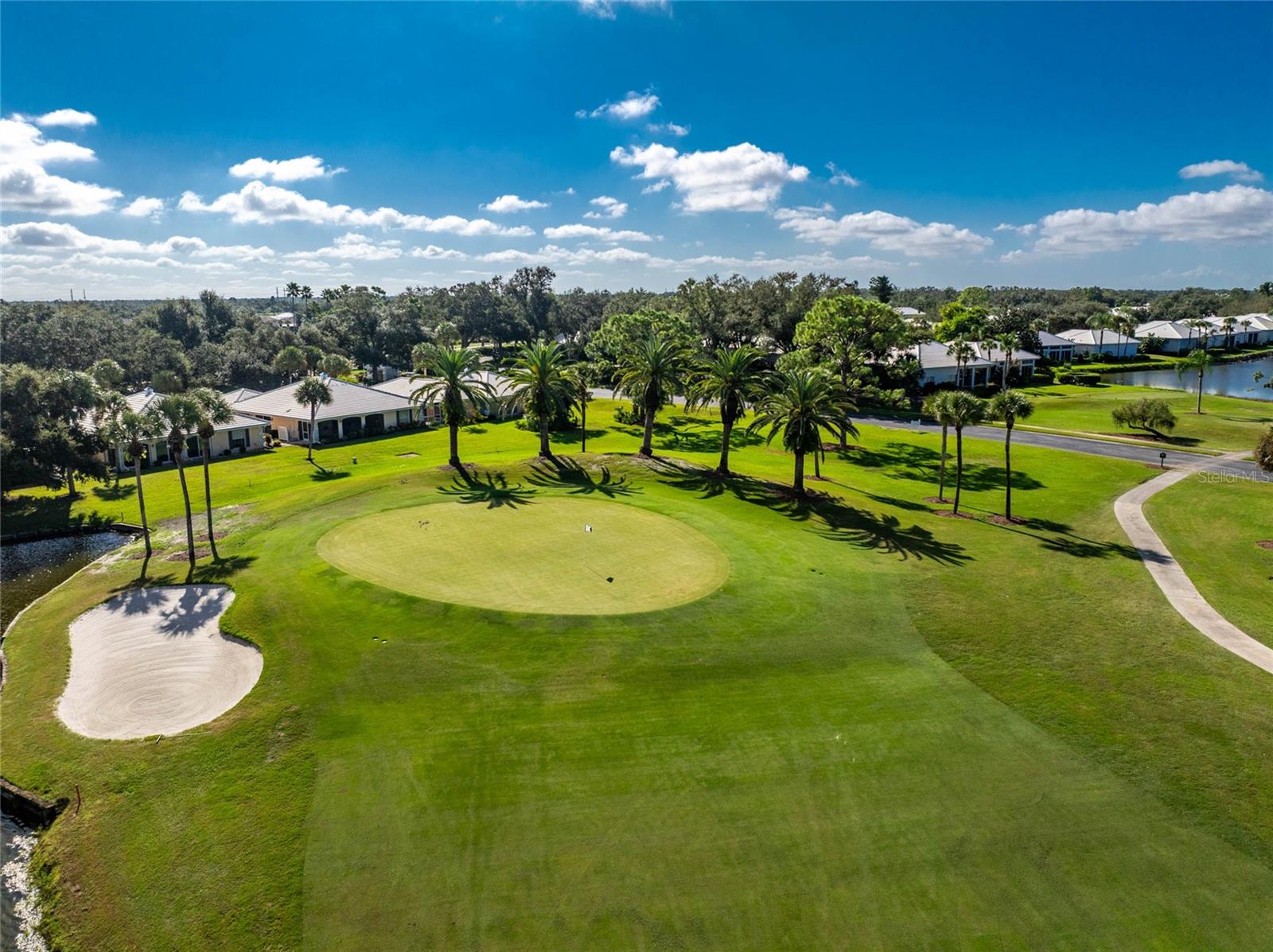 Image 6 of 68 For 810 Carnoustie Drive