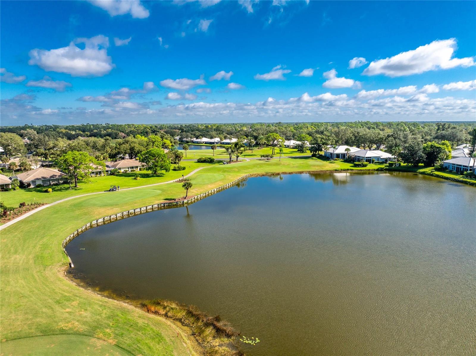 Image 7 of 68 For 810 Carnoustie Drive