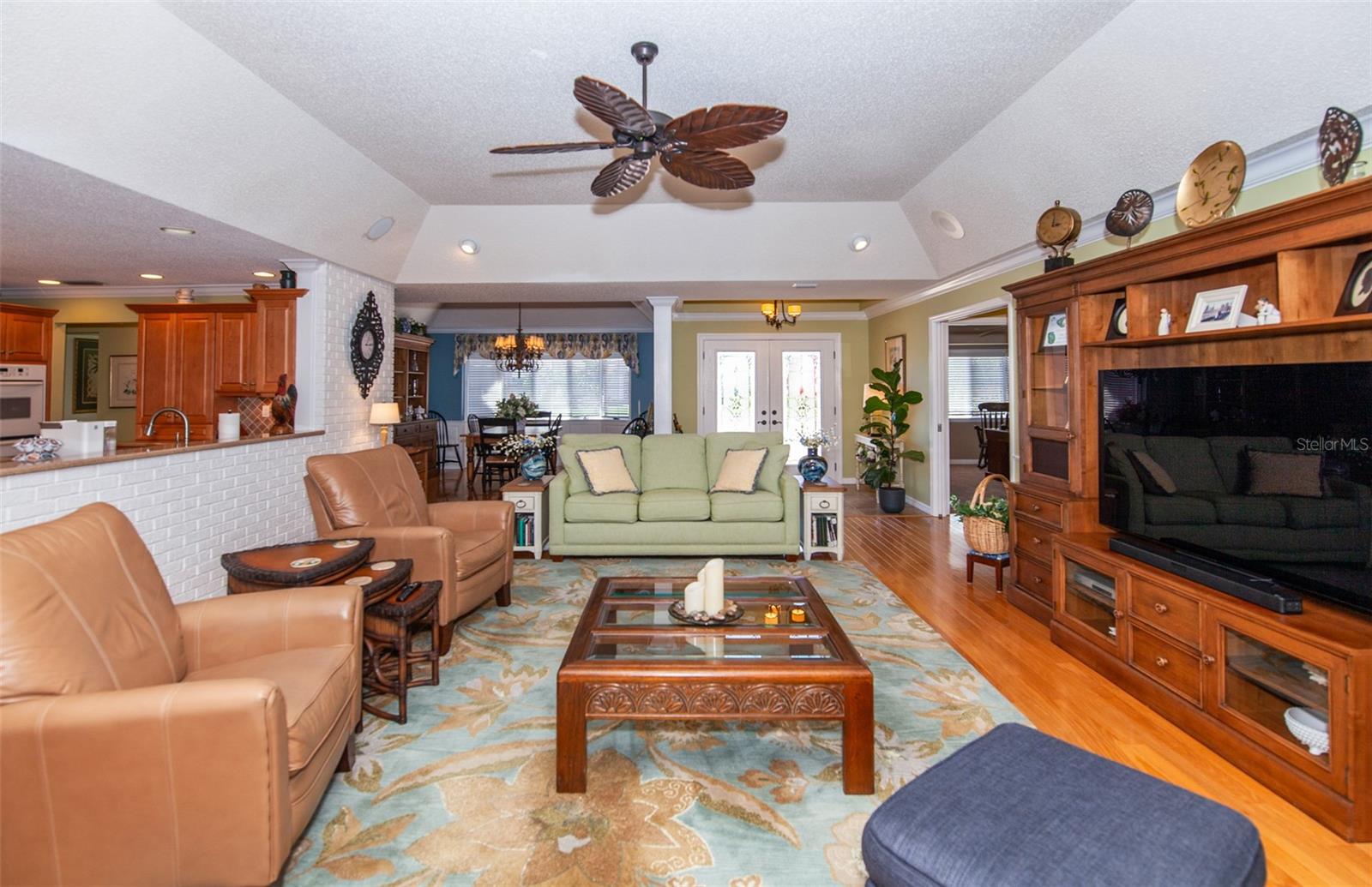 Image 9 of 68 For 810 Carnoustie Drive