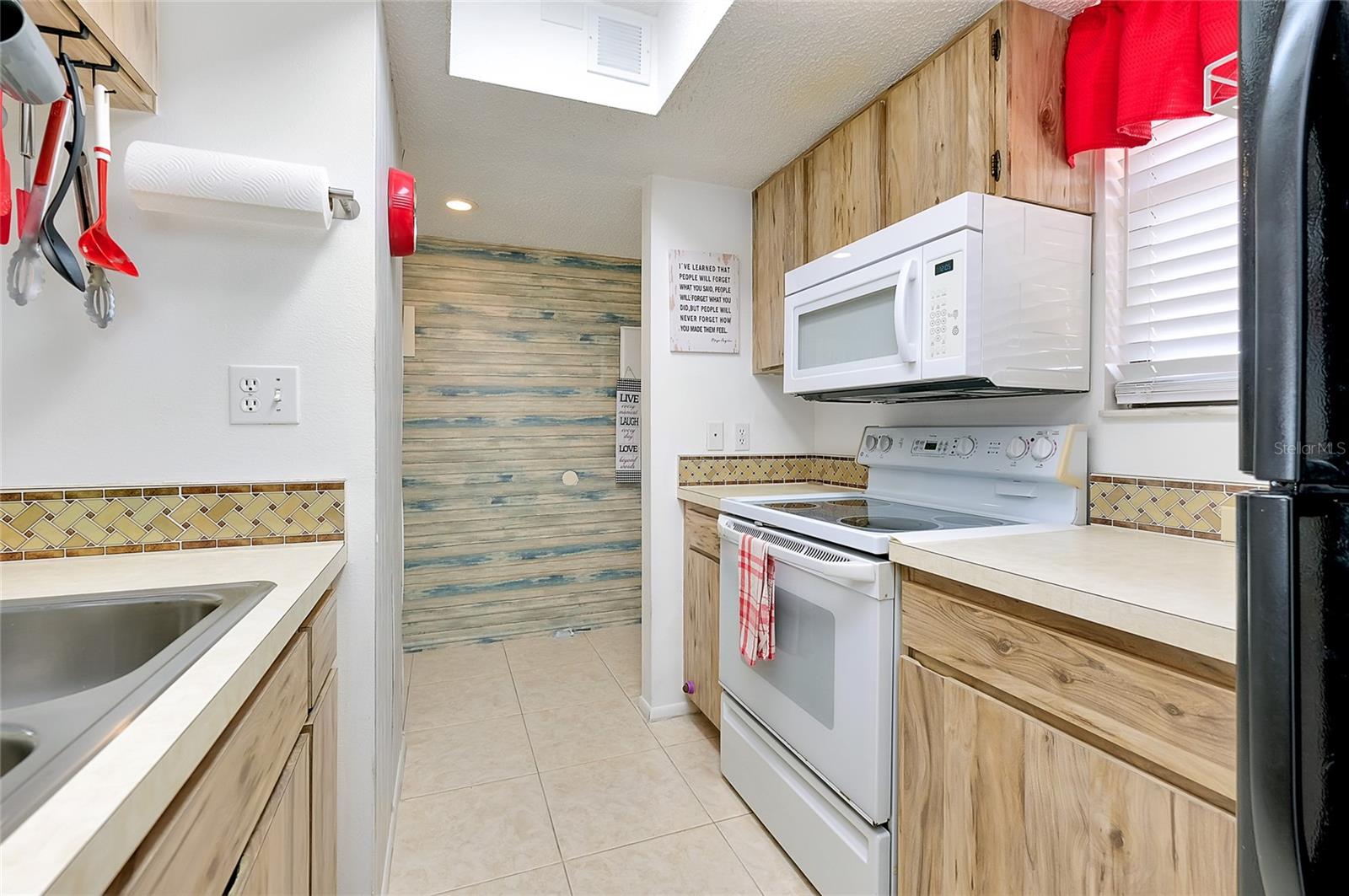 Image 10 of 57 For 1999 Kings Highway 133c