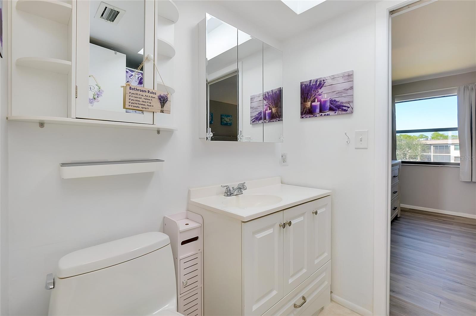 Image 29 of 57 For 1999 Kings Highway 133c