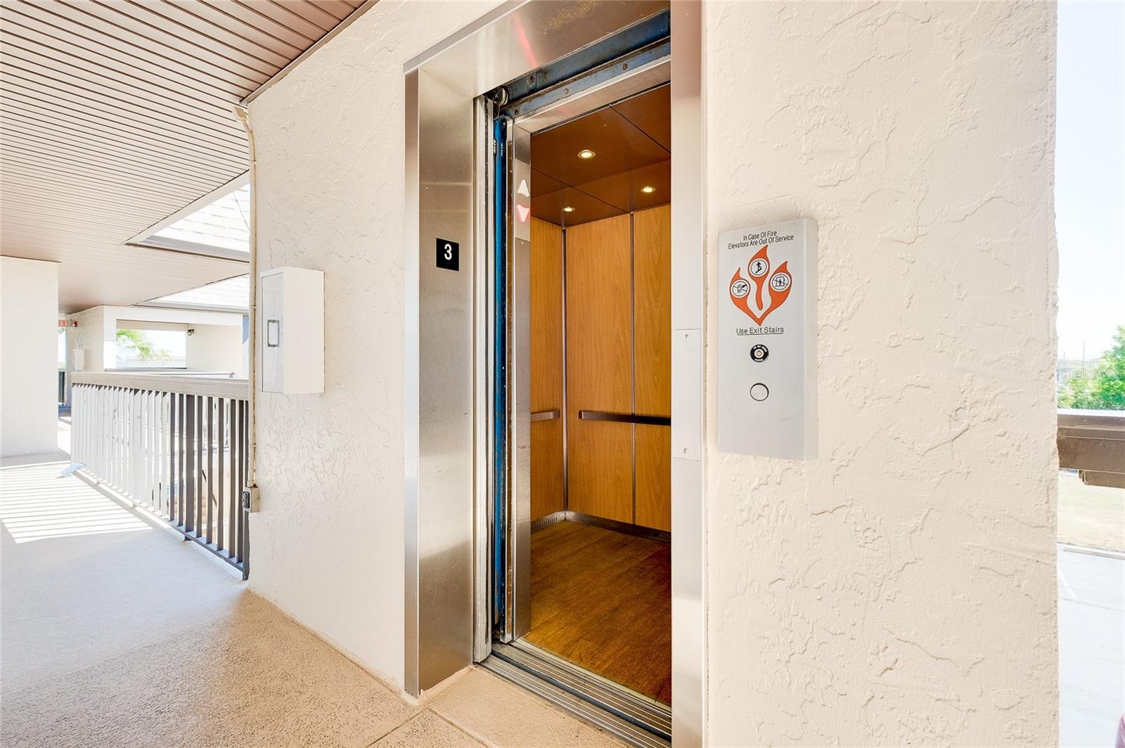 Image 46 of 57 For 1999 Kings Highway 133c