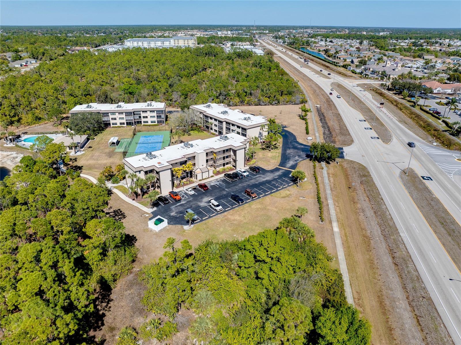 Image 56 of 57 For 1999 Kings Highway 133c