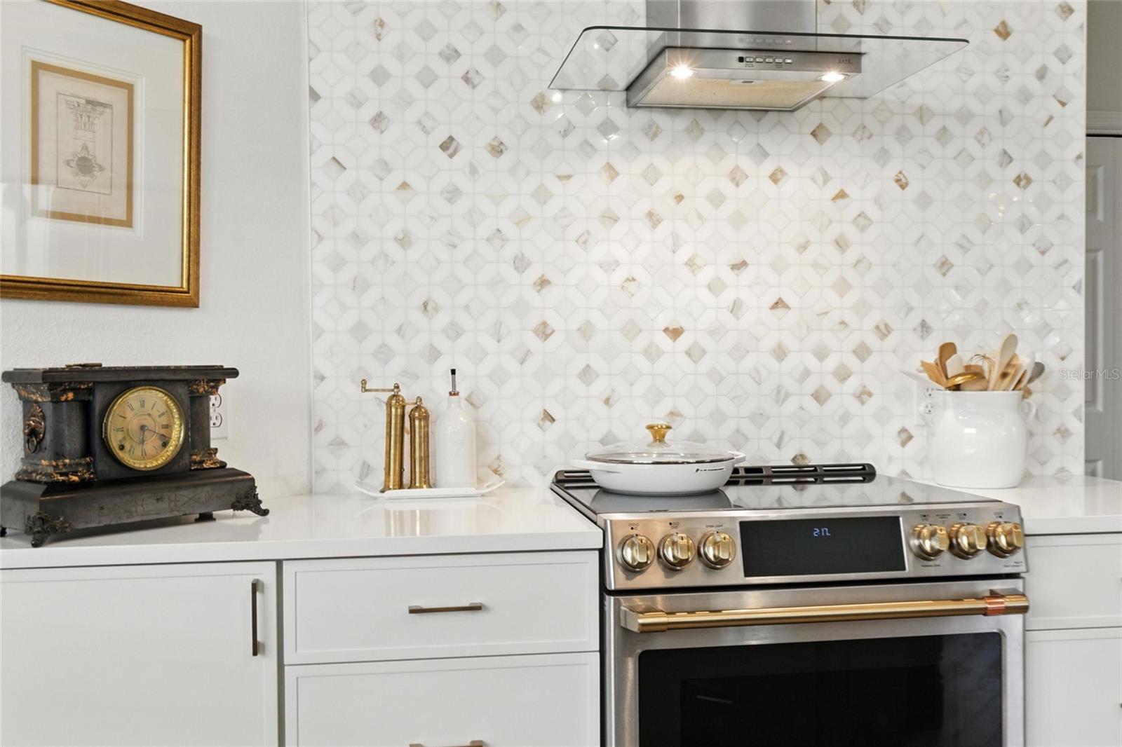 Image 22 of 56 For 1234 Harbor Town Way