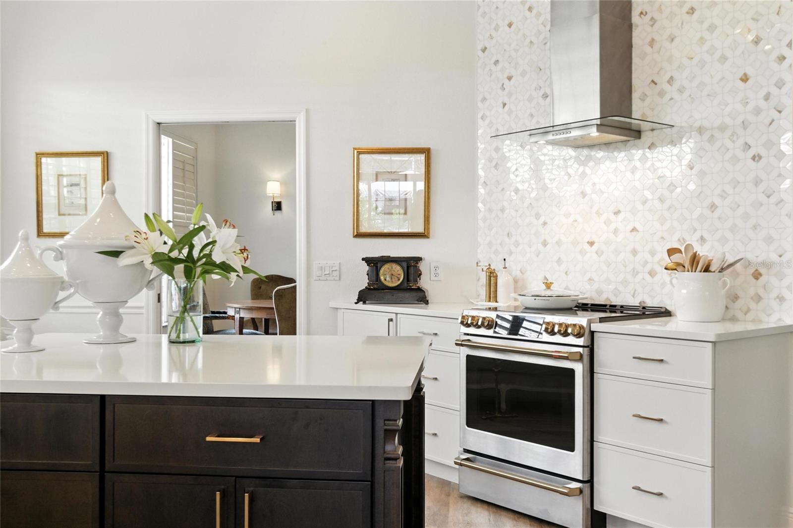 Image 23 of 56 For 1234 Harbor Town Way