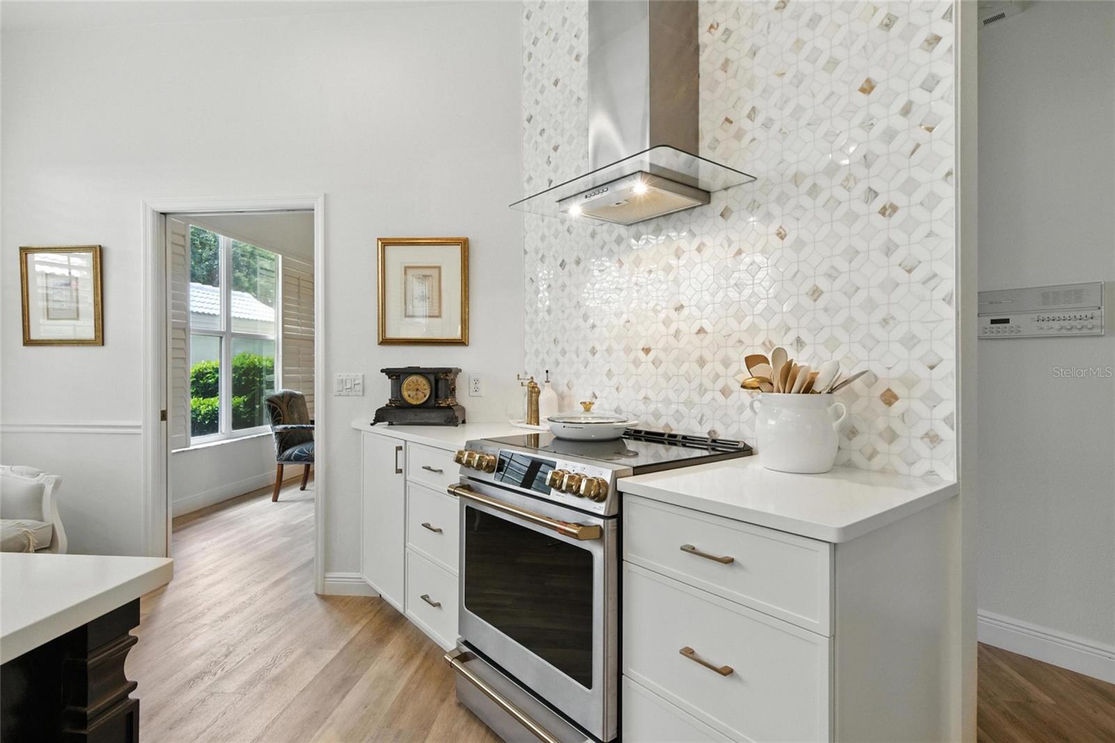 Image 3 of 56 For 1234 Harbor Town Way