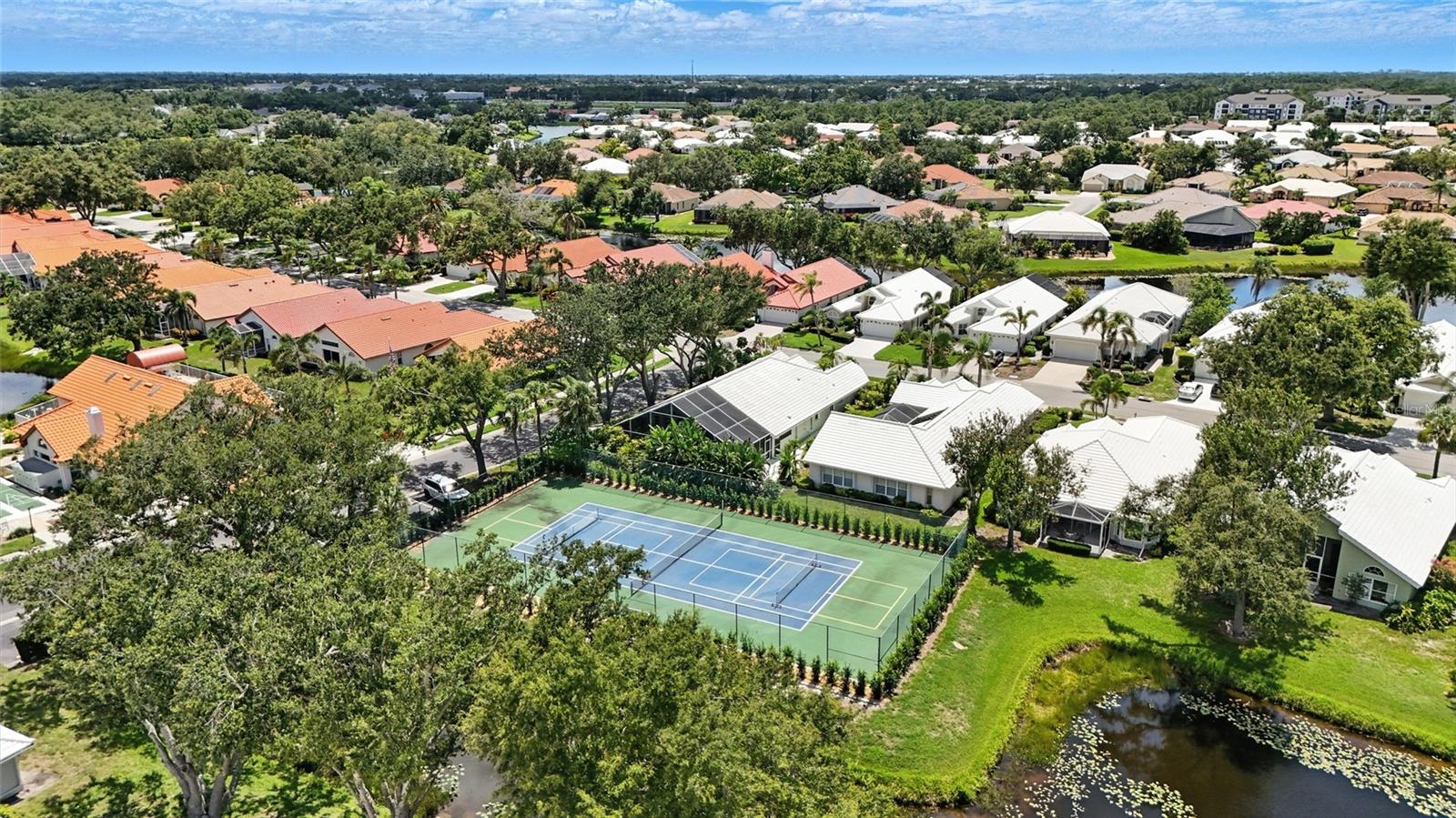 Image 55 of 56 For 1234 Harbor Town Way