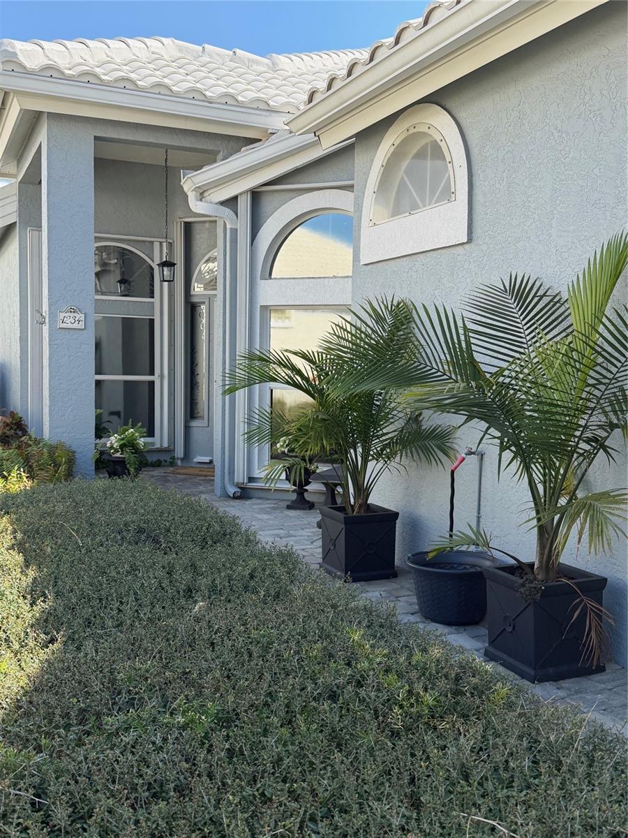 Image 8 of 56 For 1234 Harbor Town Way