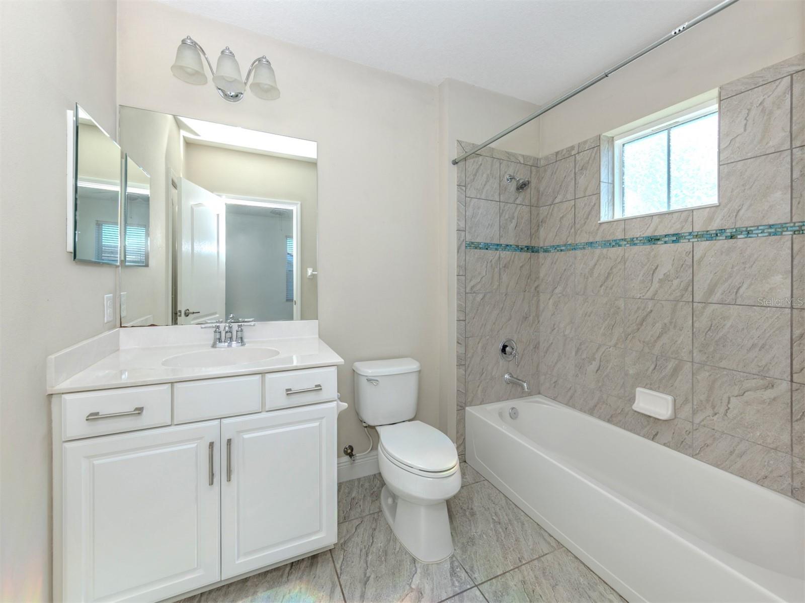 Image 22 of 52 For 124 Avens Drive