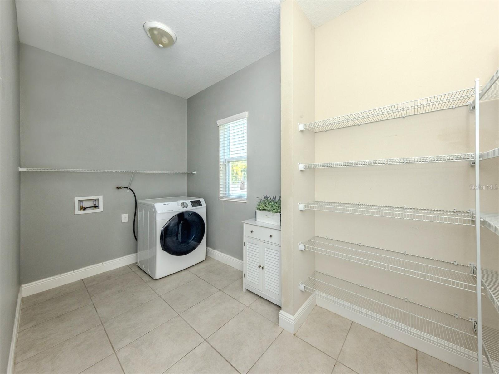 Image 50 of 52 For 124 Avens Drive