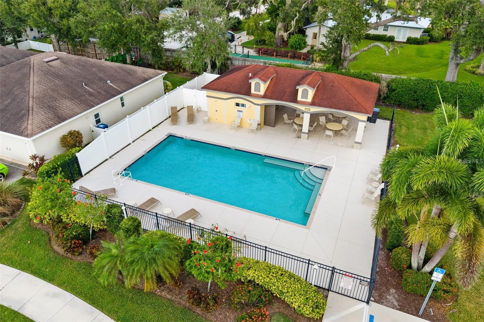 Image 23 of 29 For 3308 54th Street E