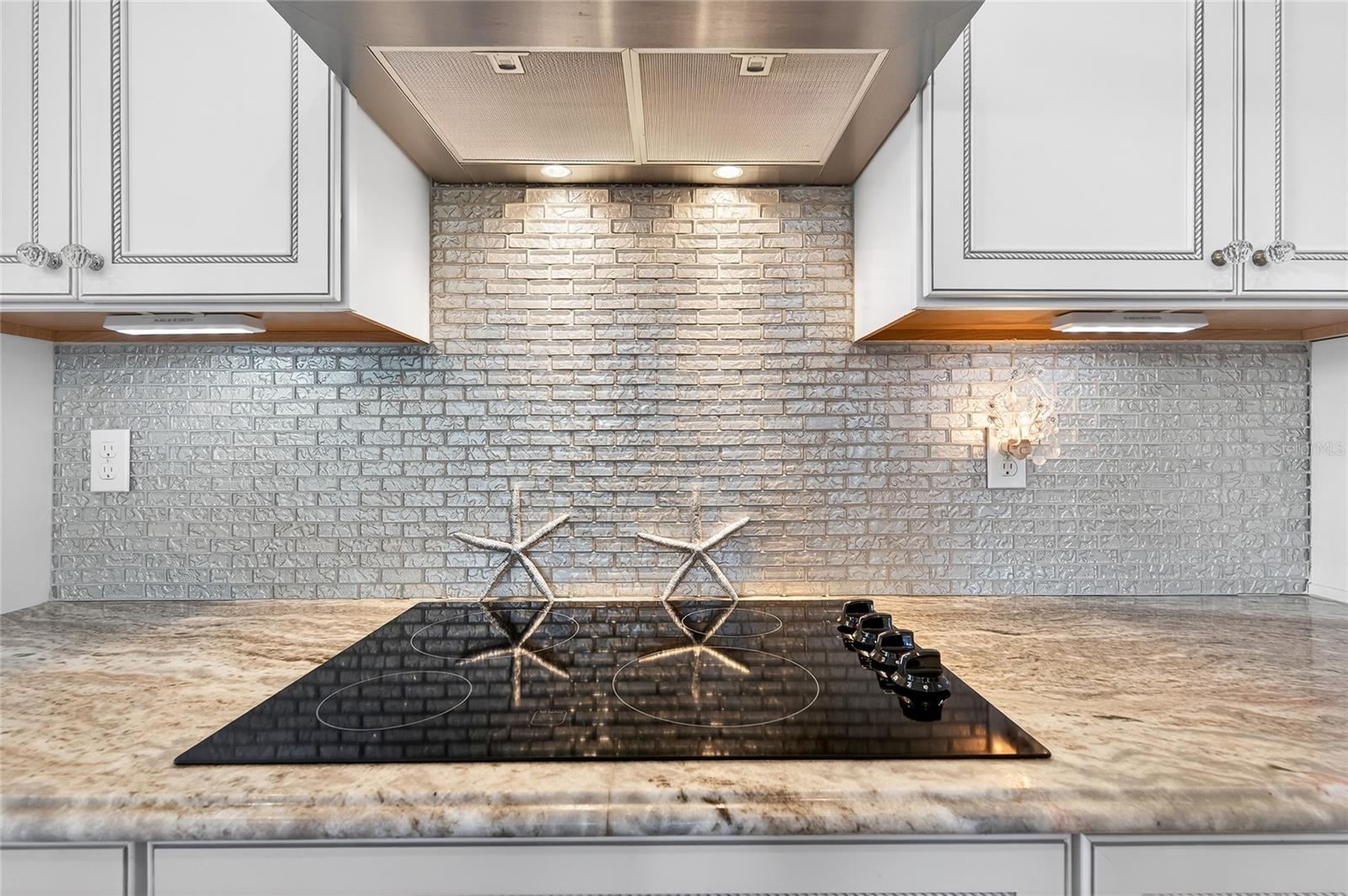 Image 28 of 69 For 10382 Coquina Court