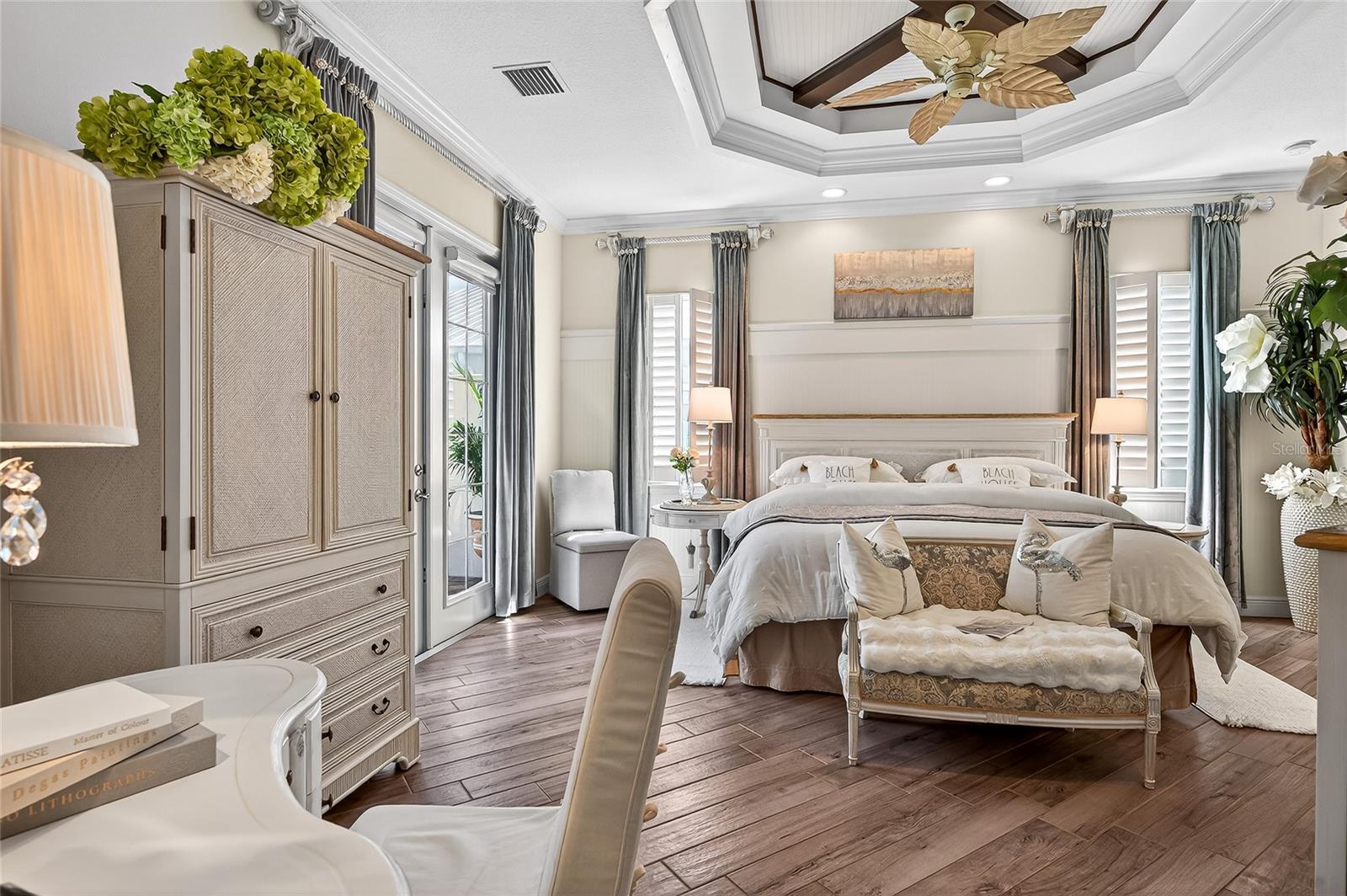 Image 38 of 69 For 10382 Coquina Court