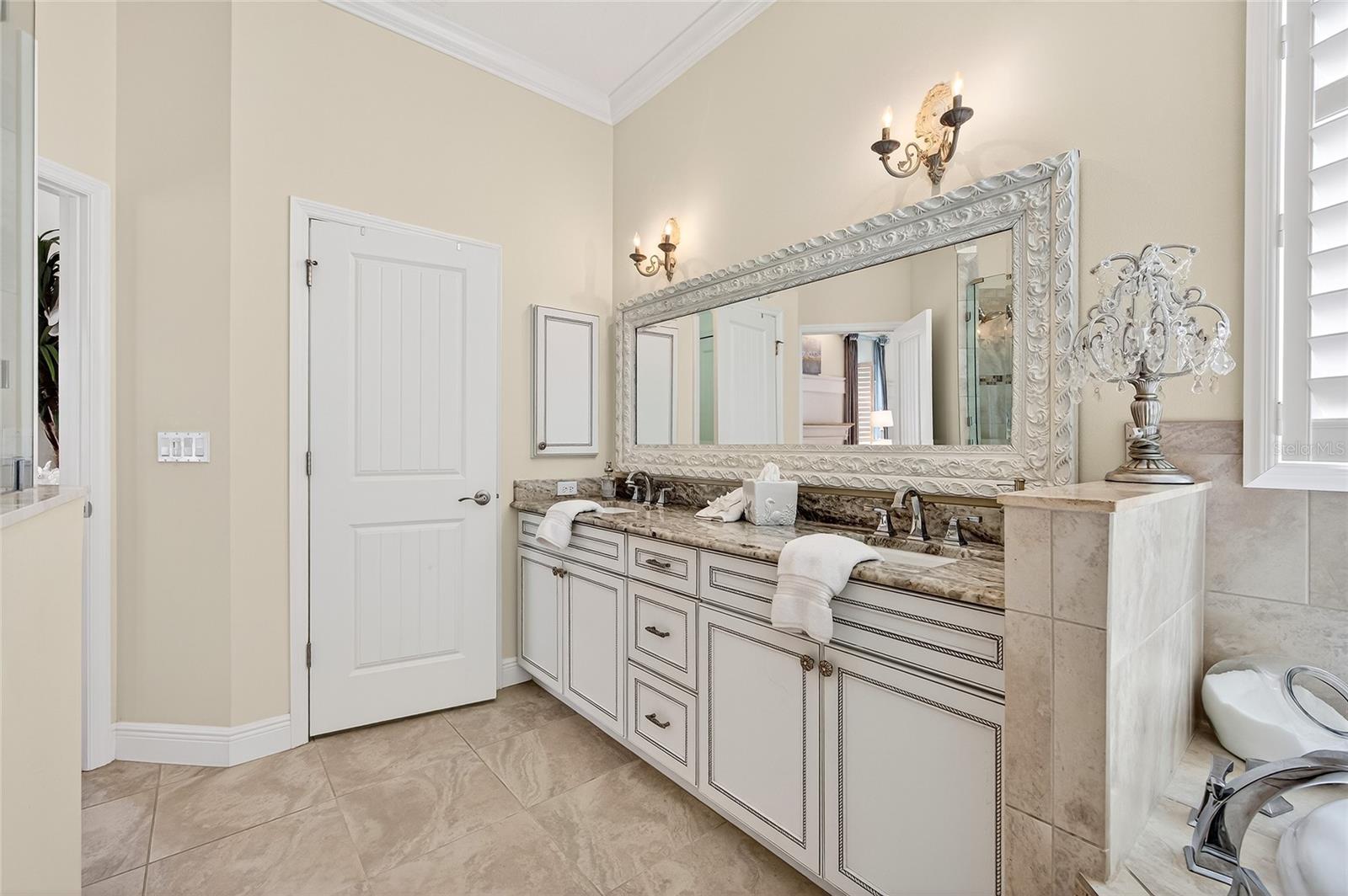 Image 45 of 69 For 10382 Coquina Court