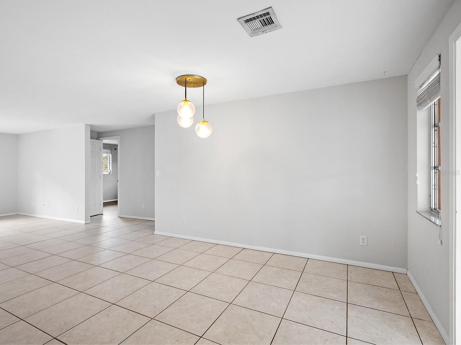 Image 10 of 30 For 1216 Sunset Avenue