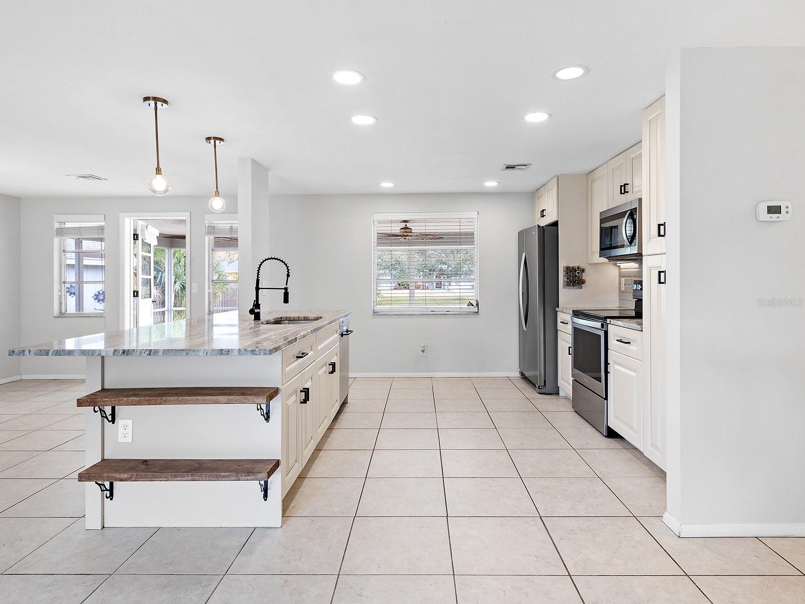 Image 12 of 30 For 1216 Sunset Avenue