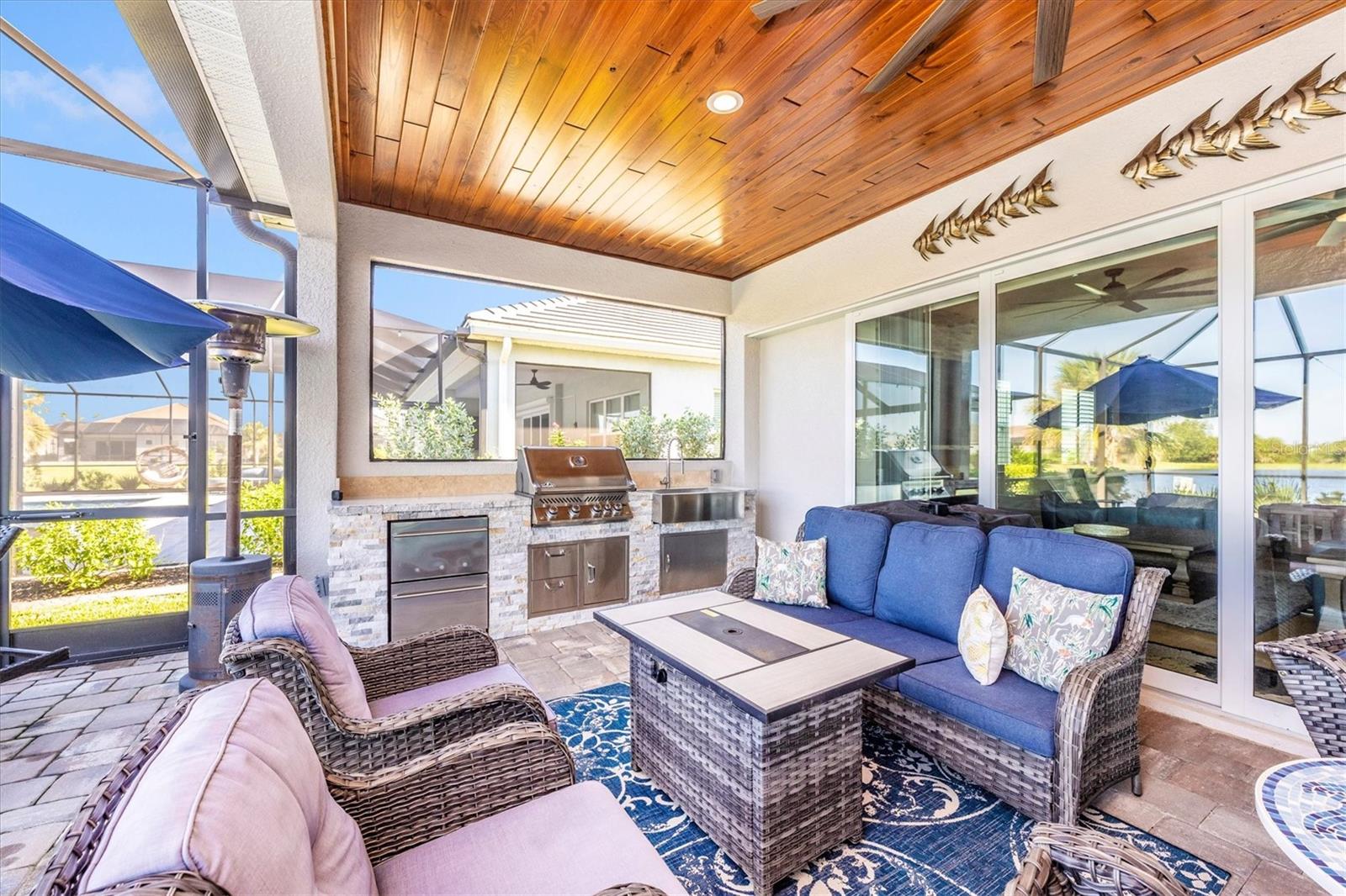 Image 41 of 55 For 18805 Valleta Avenue