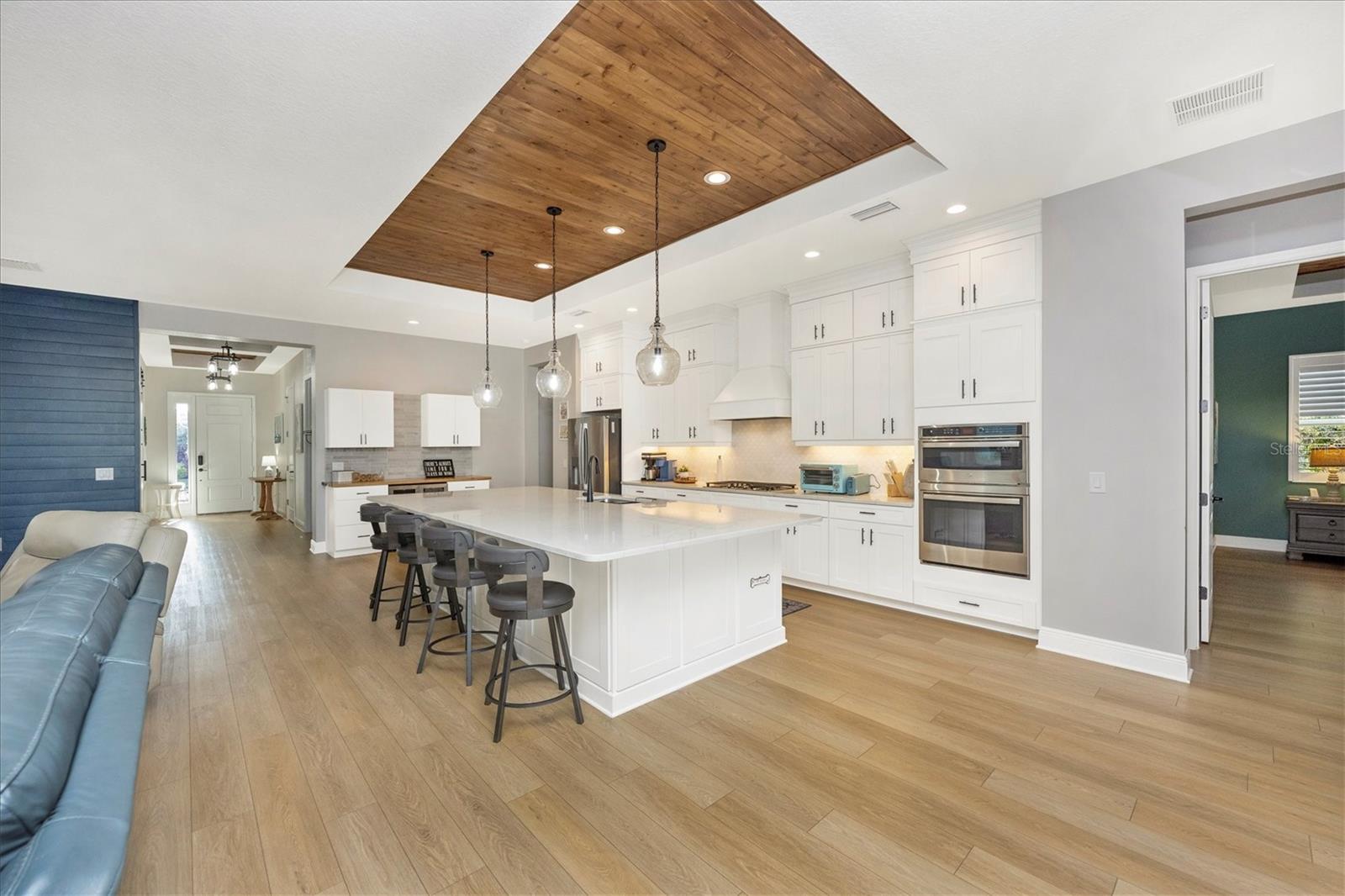 Image 5 of 55 For 18805 Valleta Avenue