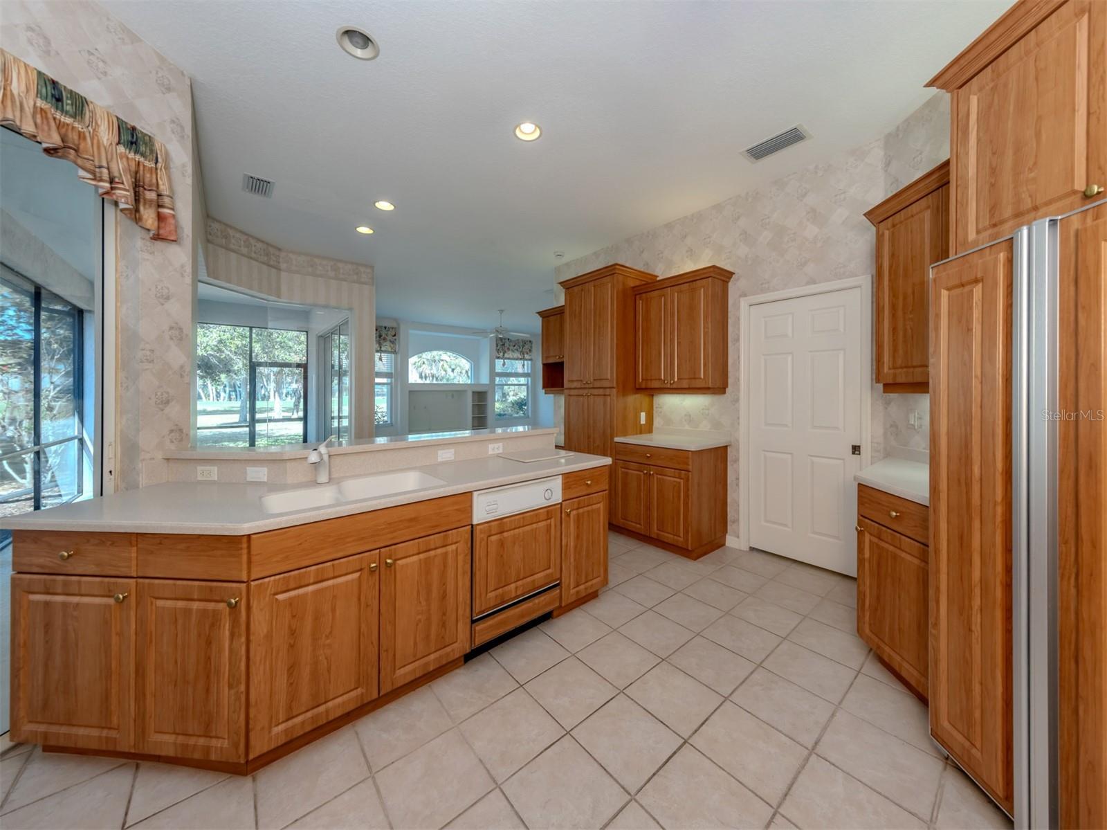 Image 10 of 56 For 2139 Calusa Lakes Boulevard