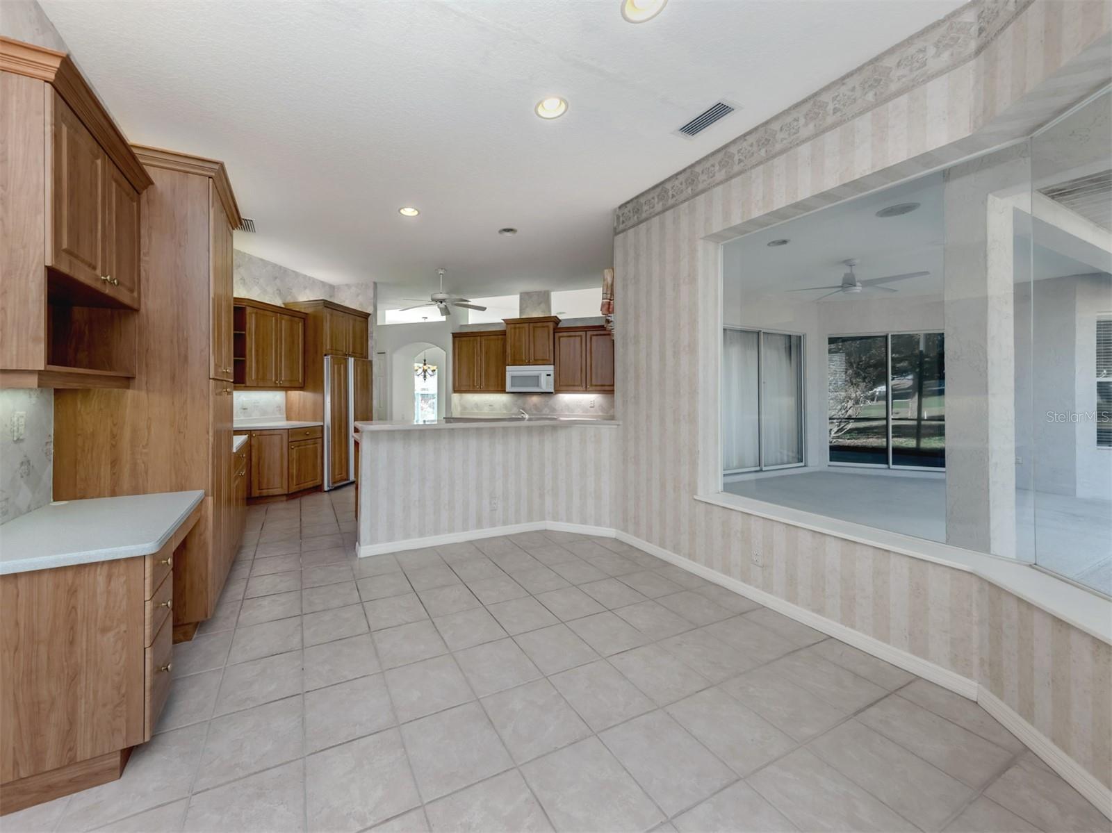 Image 15 of 56 For 2139 Calusa Lakes Boulevard