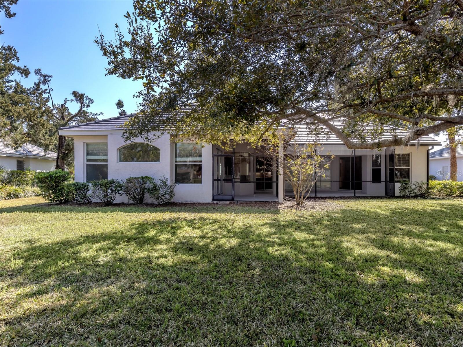 Image 32 of 56 For 2139 Calusa Lakes Boulevard