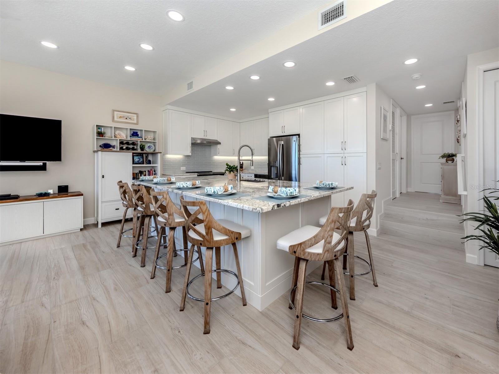 Image 10 of 45 For 500 Park Boulevard S 54