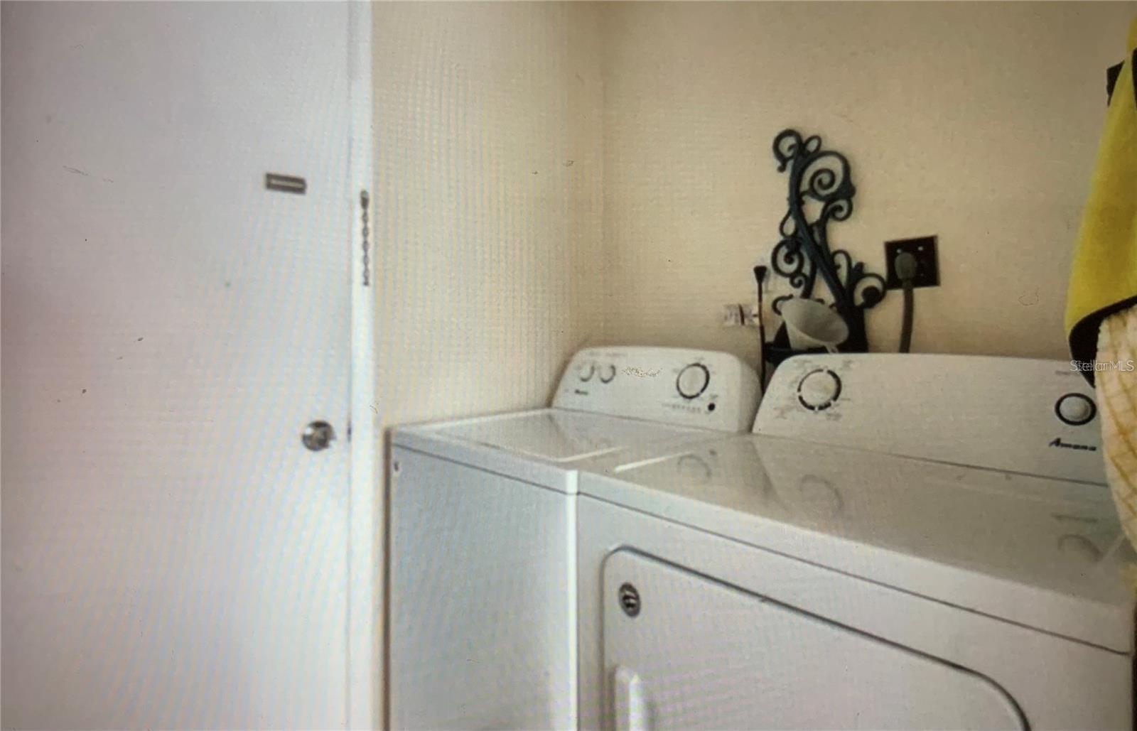 Image 5 of 5 For 3224 Mount Hope Street