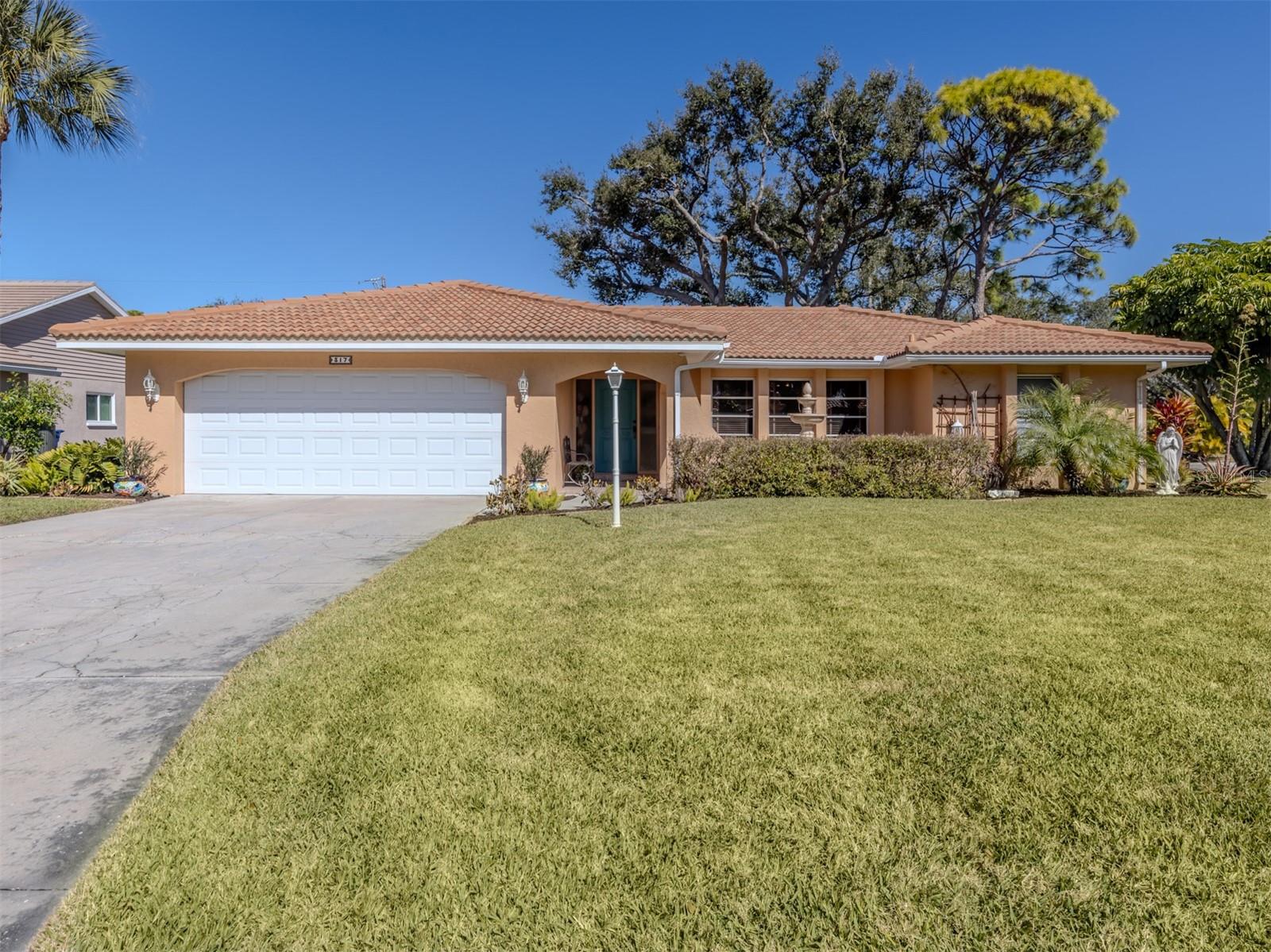 Details for 317 Monet Drive, NOKOMIS, FL 34275