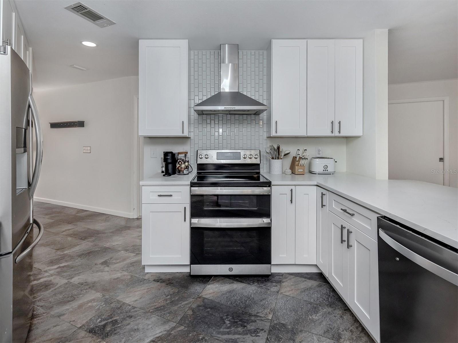 Image 11 of 42 For 317 Monet Drive